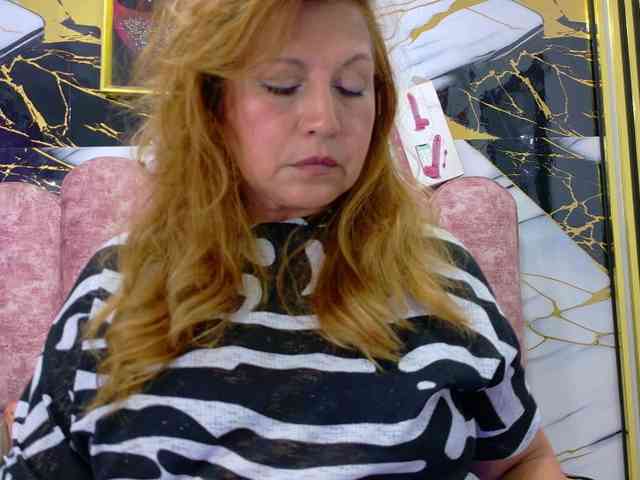 Kazsandra webcam