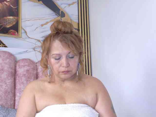 Kazsandra webcam