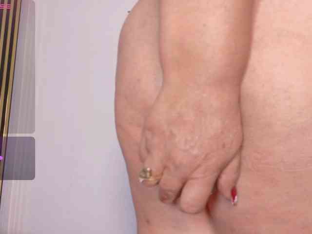 Kazsandra webcam