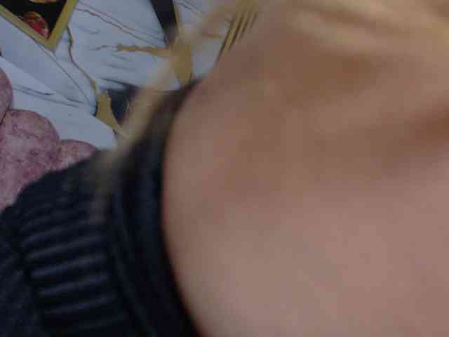 Kazsandra webcam