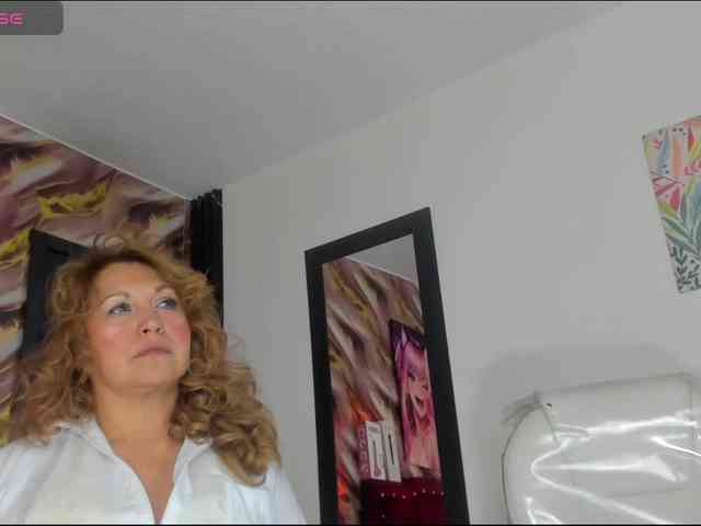 Kazsandra webcam