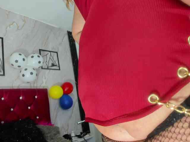 Kazsandra webcam
