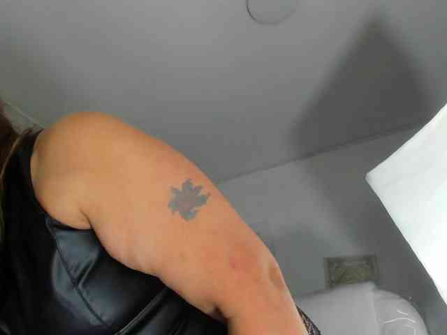 Kazsandra webcam