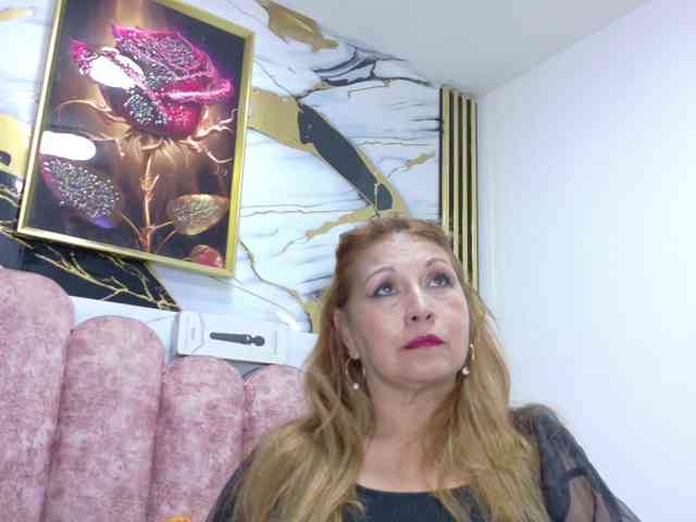 Kazsandra webcam