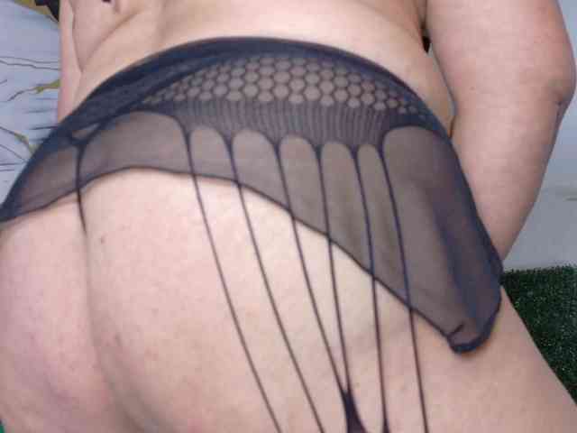 Kazsandra webcam
