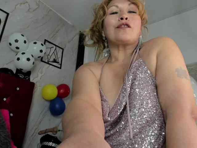 Kazsandra webcam