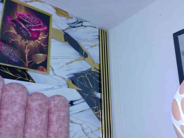 Kazsandra webcam