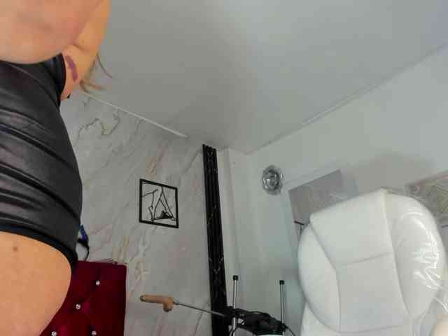 Kazsandra webcam