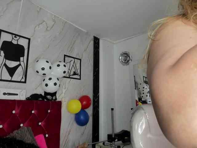 Kazsandra webcam