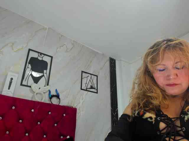 Kazsandra webcam