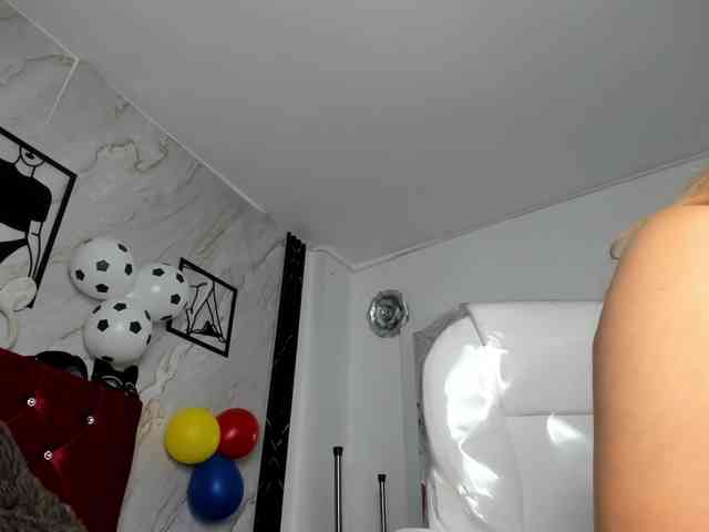 Kazsandra webcam