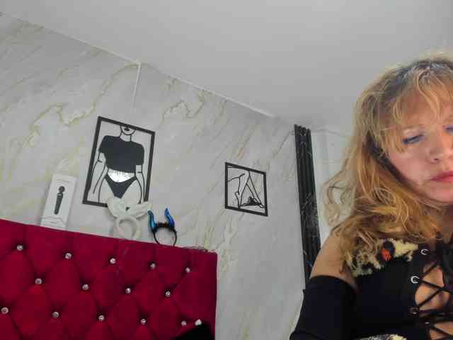Kazsandra webcam