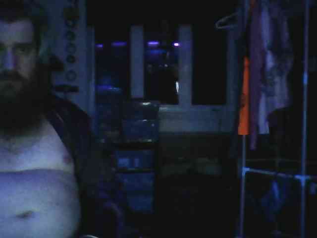 Podours Live Webcam on BongaCams