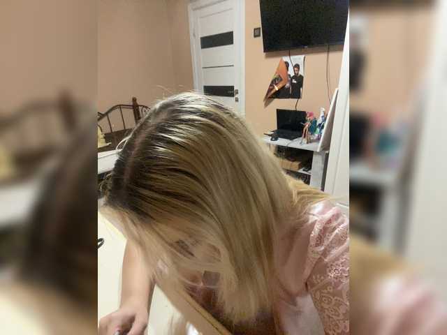 HelgaBillions live cam on BongaCams