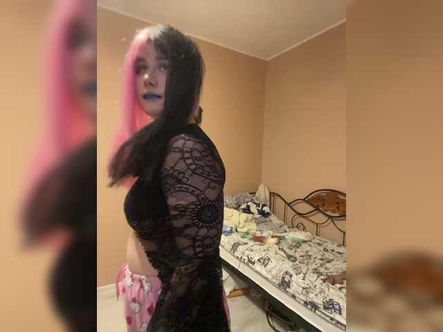 HelgaBillions's BongaCams show and profile