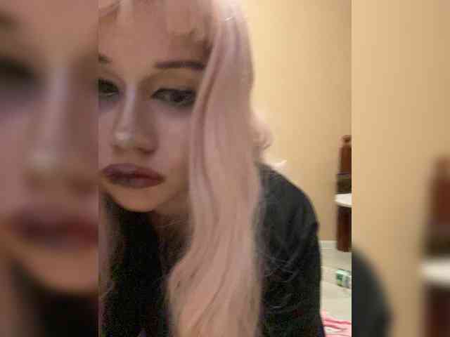HelgaBillions Live Webcam on BongaCams