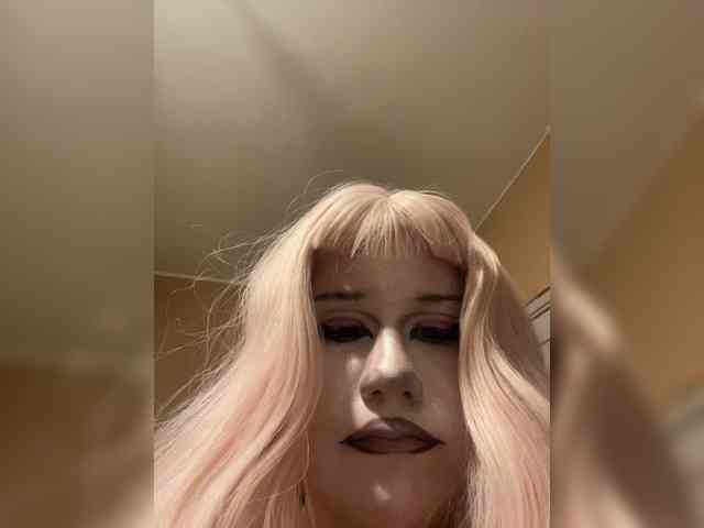 emololi webcam