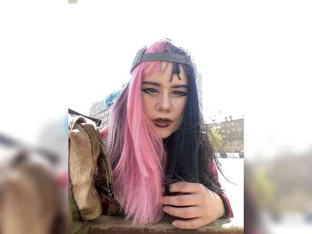 emololi webcam