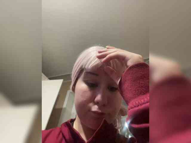 emololi webcam