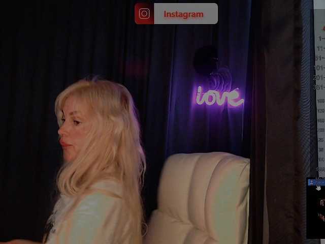 Margo77-1 live cam on BongaCams
