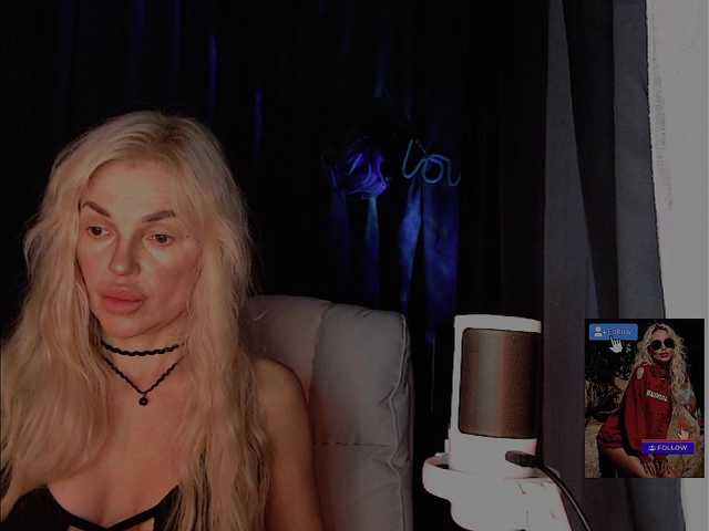 Margo77-1 live cam preview