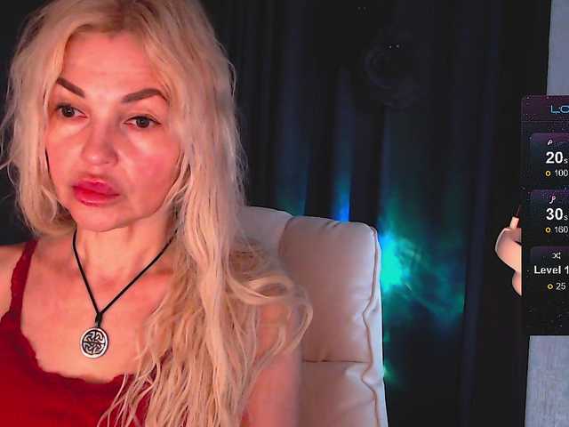 Margo77-1 live cam on BongaCams