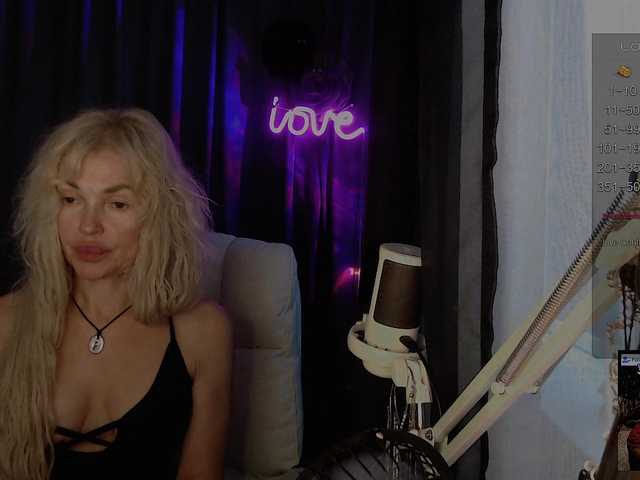 Margo77-1 live cam