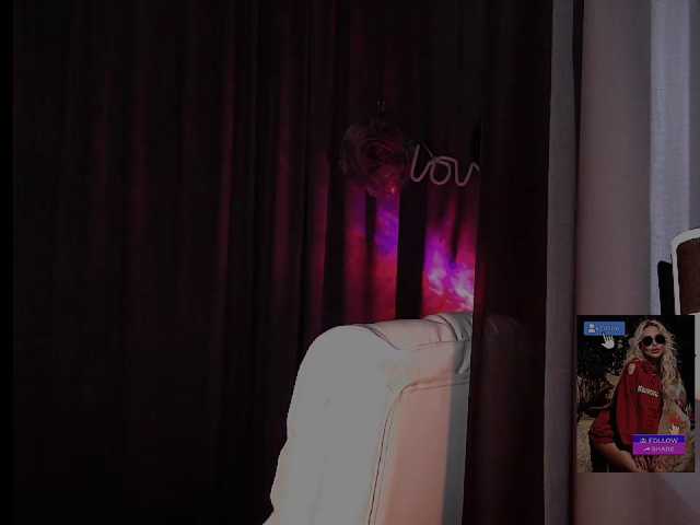 Margo77-1 live cam on BongaCams