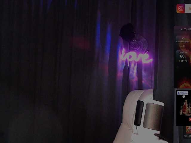 Margo77-1 live cam on BongaCams