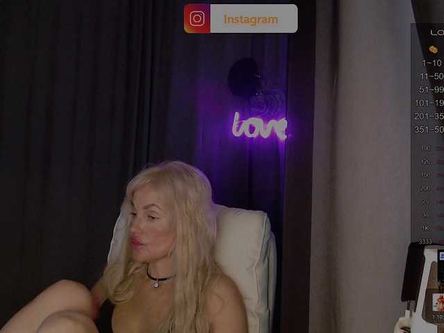 Margo77-1 live cam on BongaCams