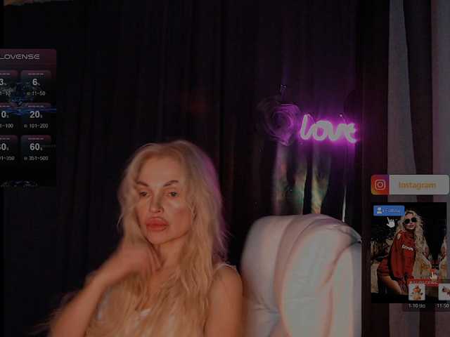 Margo77-1, live now on BongaCams