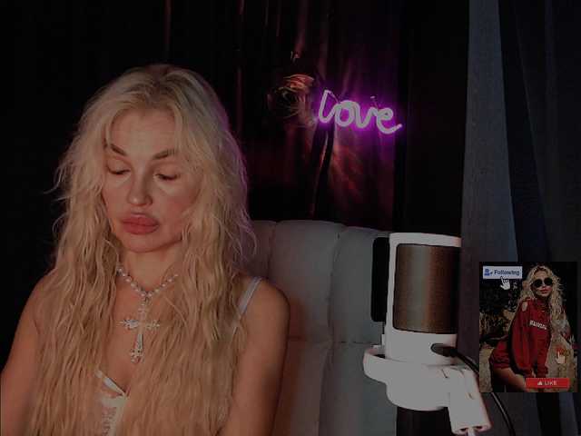 Margo77-1 live cam preview