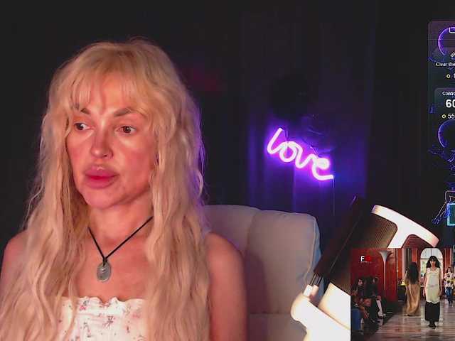 Margo77-1 live webcam show