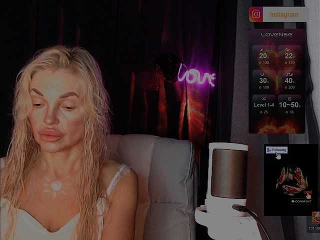 Margo77-1 live cam on BongaCams