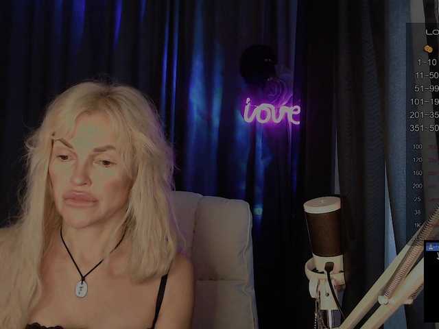 Margo77-1 live webcam show