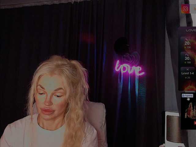 Margo77-1 live cam on BongaCams