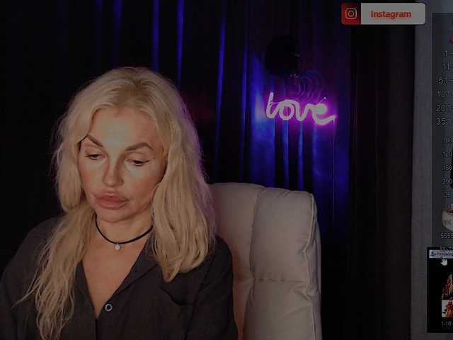 Margo77-1 live cam on BongaCams
