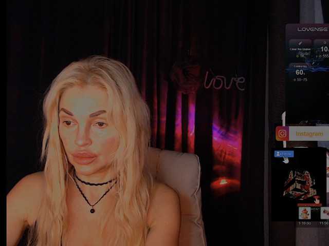 Margo77-1 live cam on BongaCams