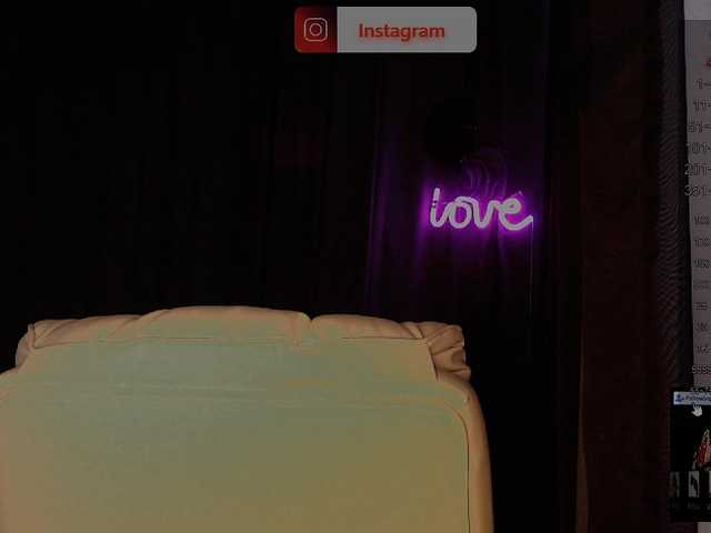 Margo77-1 live cam on BongaCams