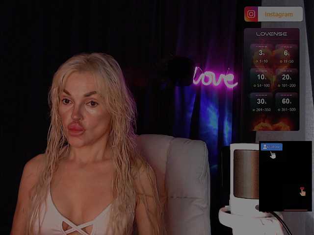 Margo77-1 live cam preview