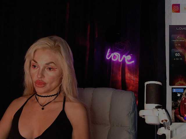 Margo77-1 live cam on BongaCams