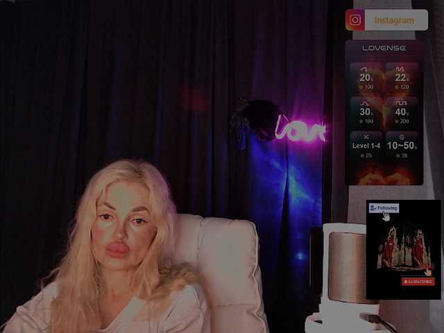 Margo77-1 live cam on BongaCams