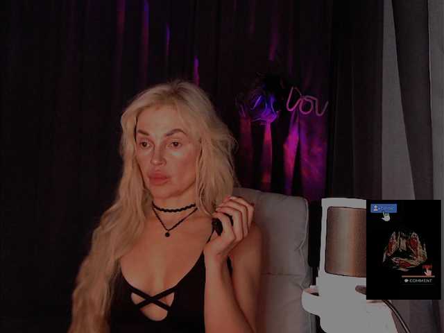 Margo77-1 live cam on BongaCams