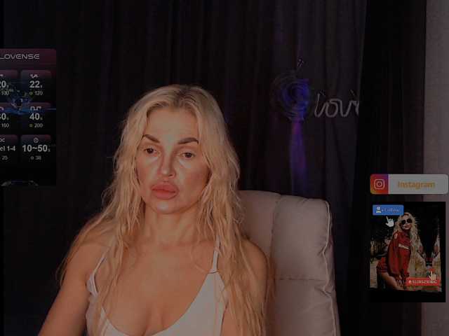 Margo77-1 live cam on BongaCams