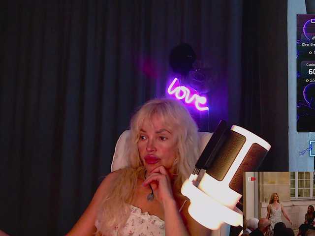 Margo77-1 live cam on BongaCams