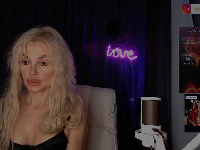 Margo77-1 live cam on BongaCams