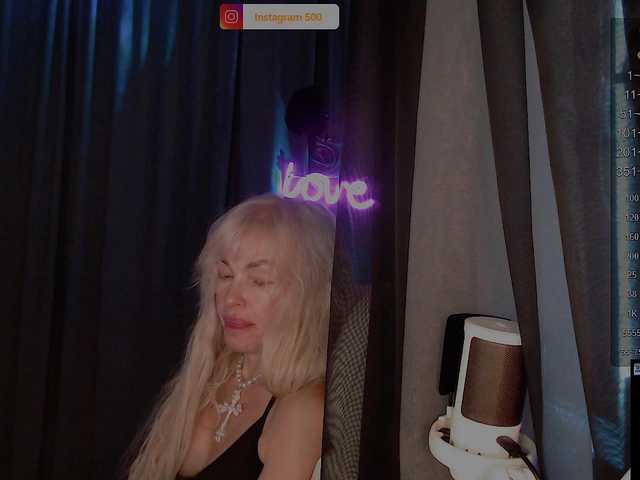 Margo77-1 live cam