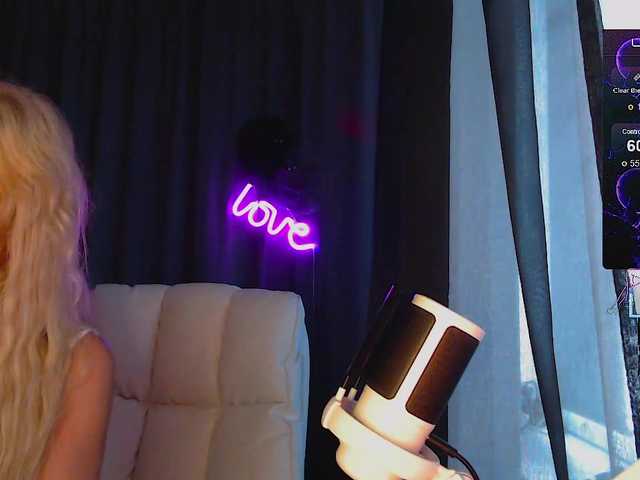 Margo77-1 live webcam show