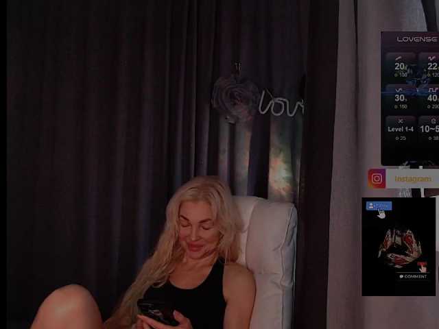 Margo77-1 live cam on BongaCams