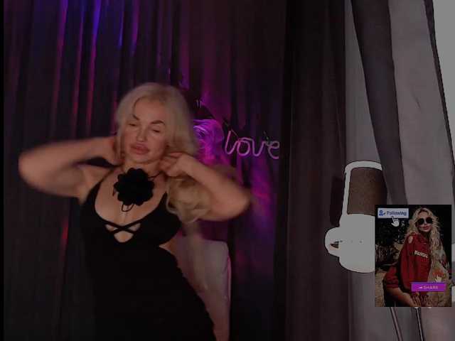 Margo77-1 live cam preview